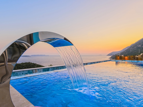  gece  -  Kasım
  | Kaş Yeniköy’de Deniz Manzaralı, Jakuzili Balayı ve Aile Villası – 4 Kişilik Tatil İçin İdeal Seçim